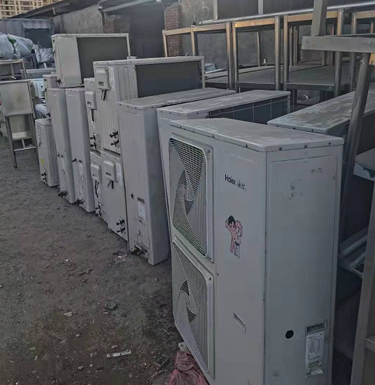 南宁空调回收公司-高价回收二手空调